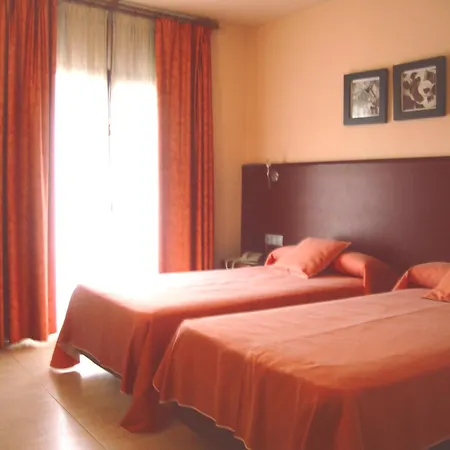 Hotell Hotel Sant Quirze De Besora Sant Quirze De Besora