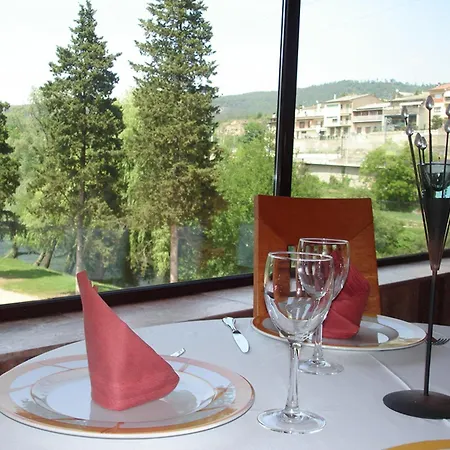 Hotel Hotel Sant Quirze De Besora 3*