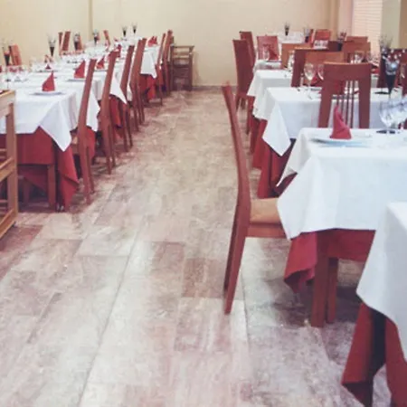 Hotel Sant Quirze De Besora Hotel